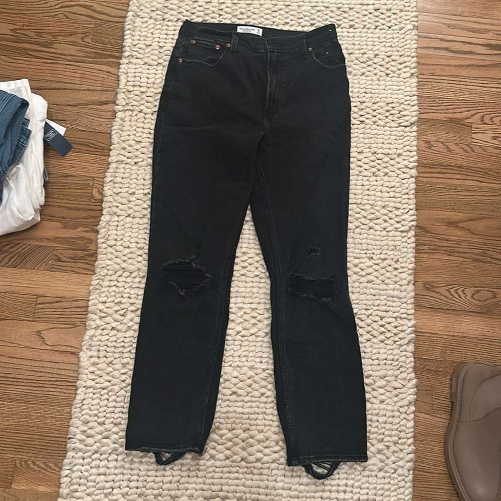 Abercrombie Ankle Straight Jeans